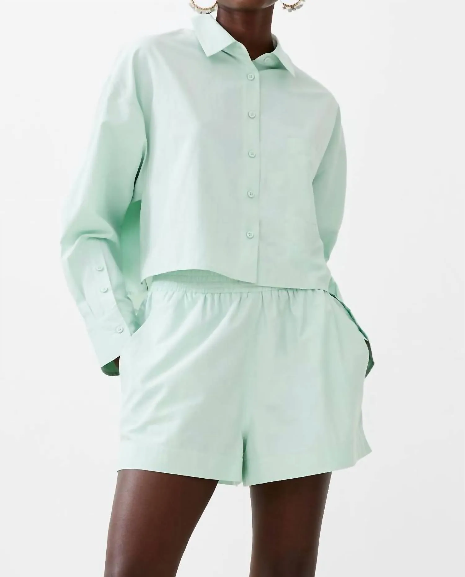 Poplin Shorts In Subtle Green