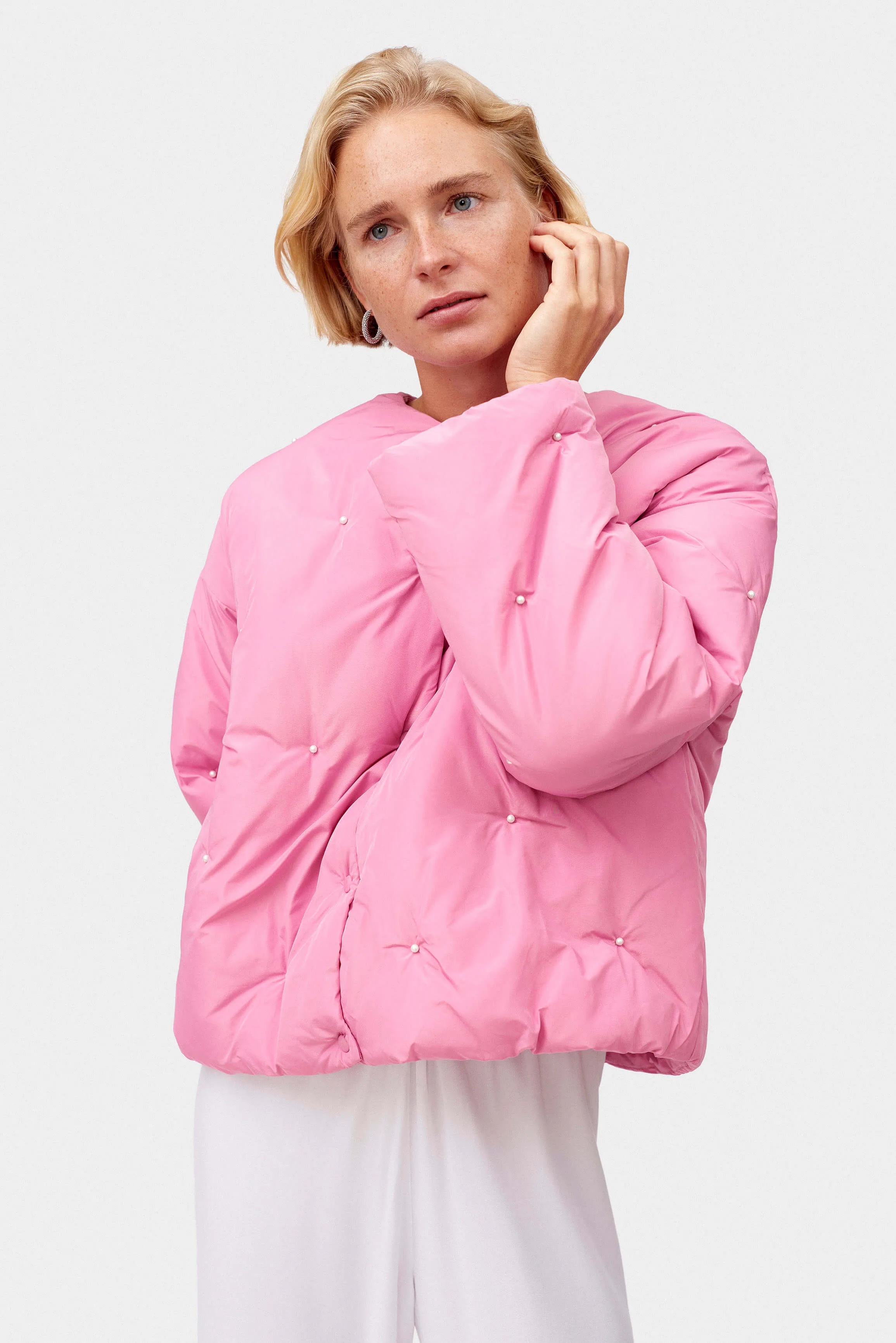 Puffer Jacket in Pink with Pearl details