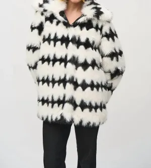 Reversible Faux Fur Coat In Vanilla/black