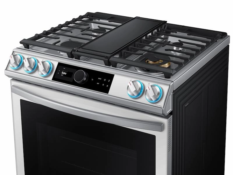 Samsung NX60BB871112 Bespoke Smart Slide-In Gas Range 6.0 Cu. Ft. With Smart Dial, Air Fry & Wi-Fi In White Glass