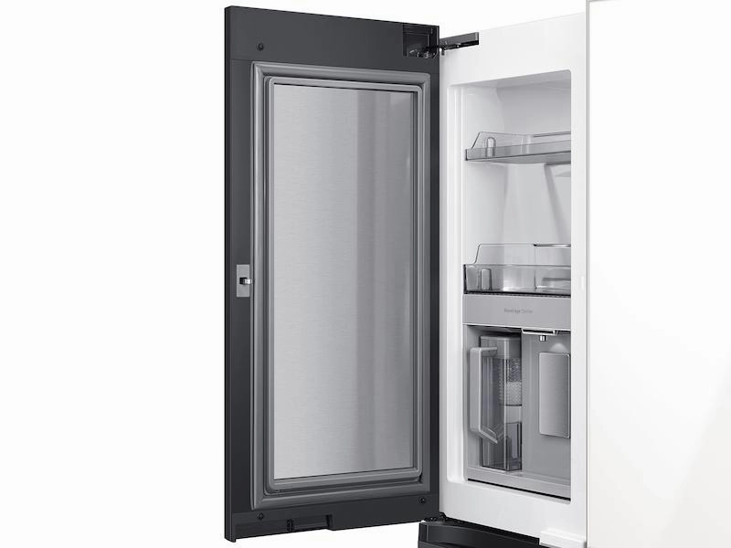 Samsung RF23A967512 Bespoke 4-Door Flex&#8482; Refrigerator (23 Cu. Ft.) In White Glass