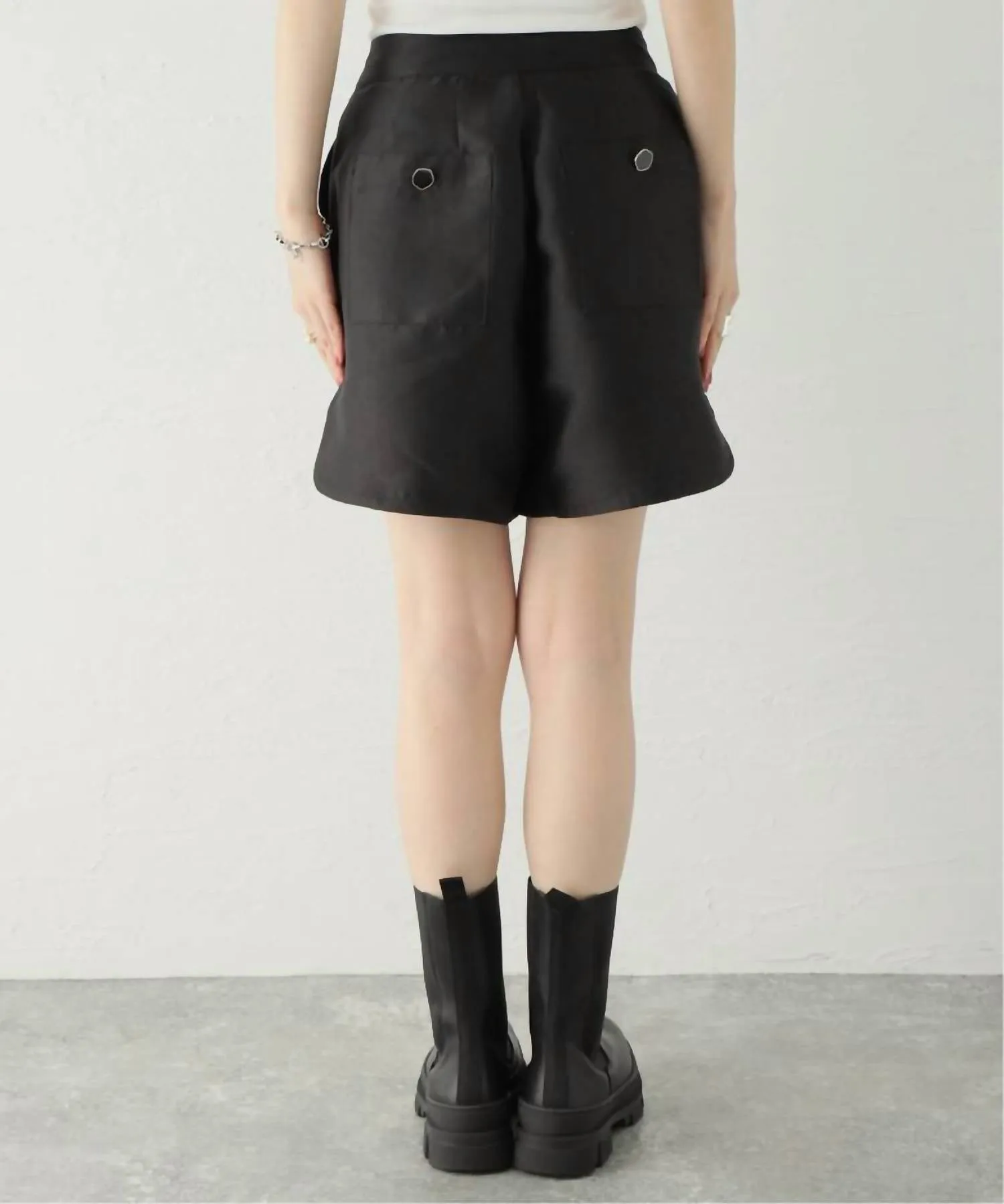 Scent Satin Shorts In Black
