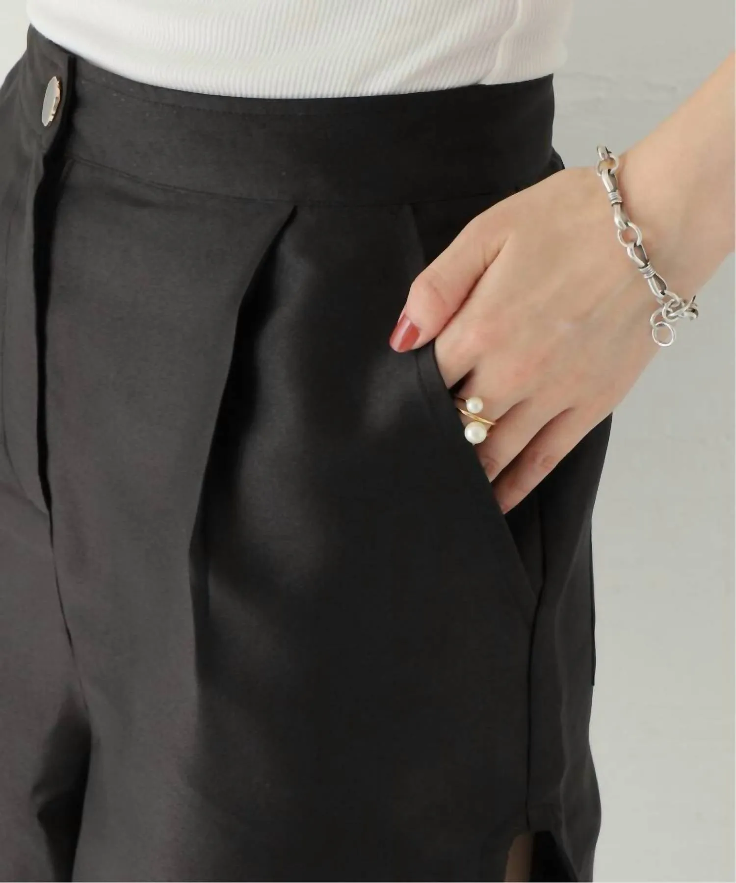 Scent Satin Shorts In Black