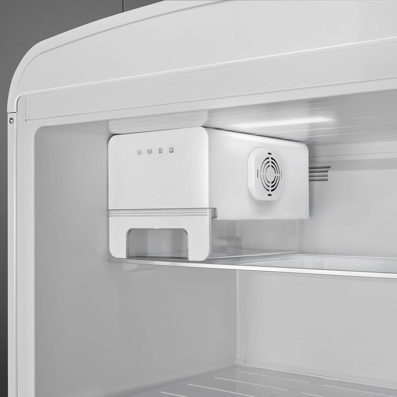 Smeg FAB50URWH3 Refrigerator White Fab50Urwh3