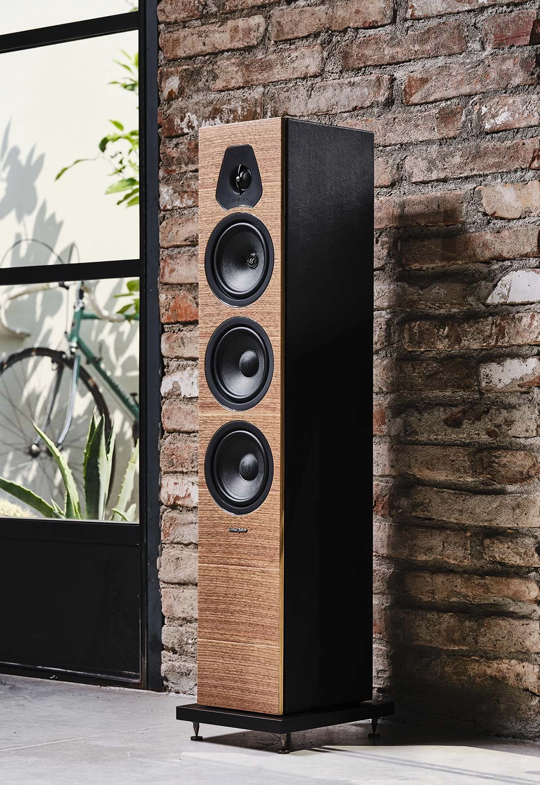 Sonus Faber Lumina III Floorstanding Speakers - pair