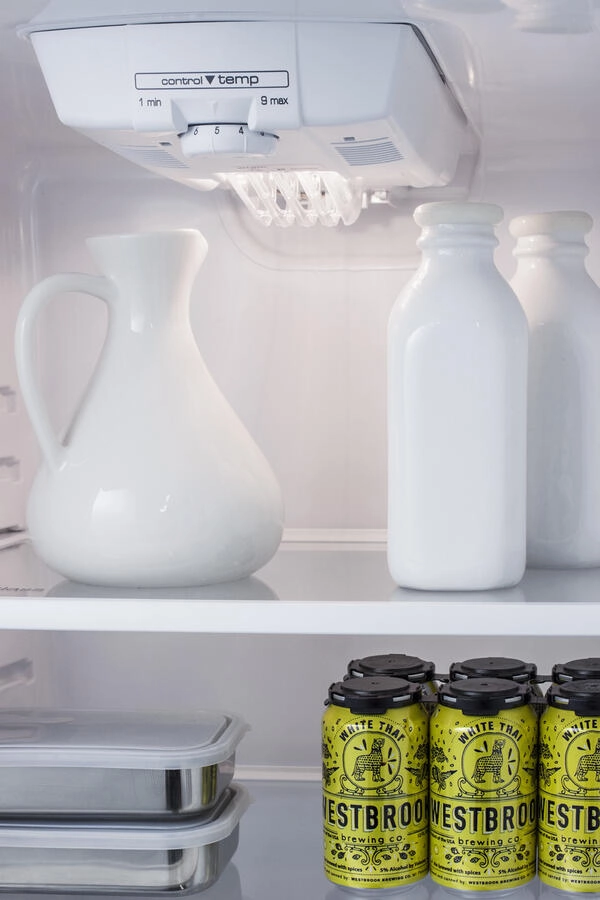 Summit FF1427BKLHD 26" Wide Top Mount Refrigerator-Freezer