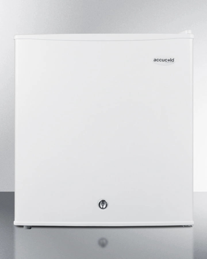 Summit S19LWH Compact Refrigerator-Freezer With Front-Mounted Lock For General Purpose Use; Replaces S19L Undercounter Refrigerators 24 inch undercounter fridge for kitchen