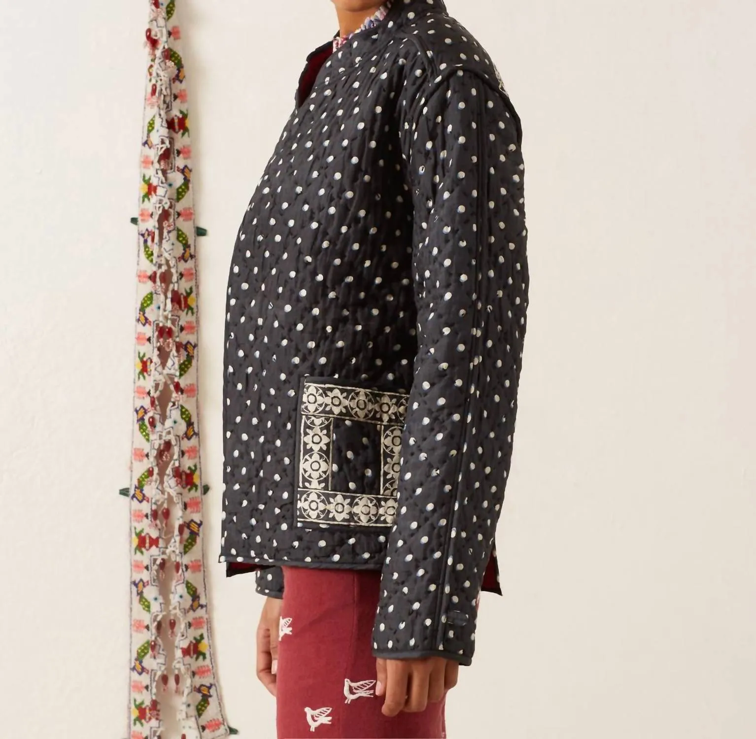 Tamil Dot Silk Jacket In Black Raven