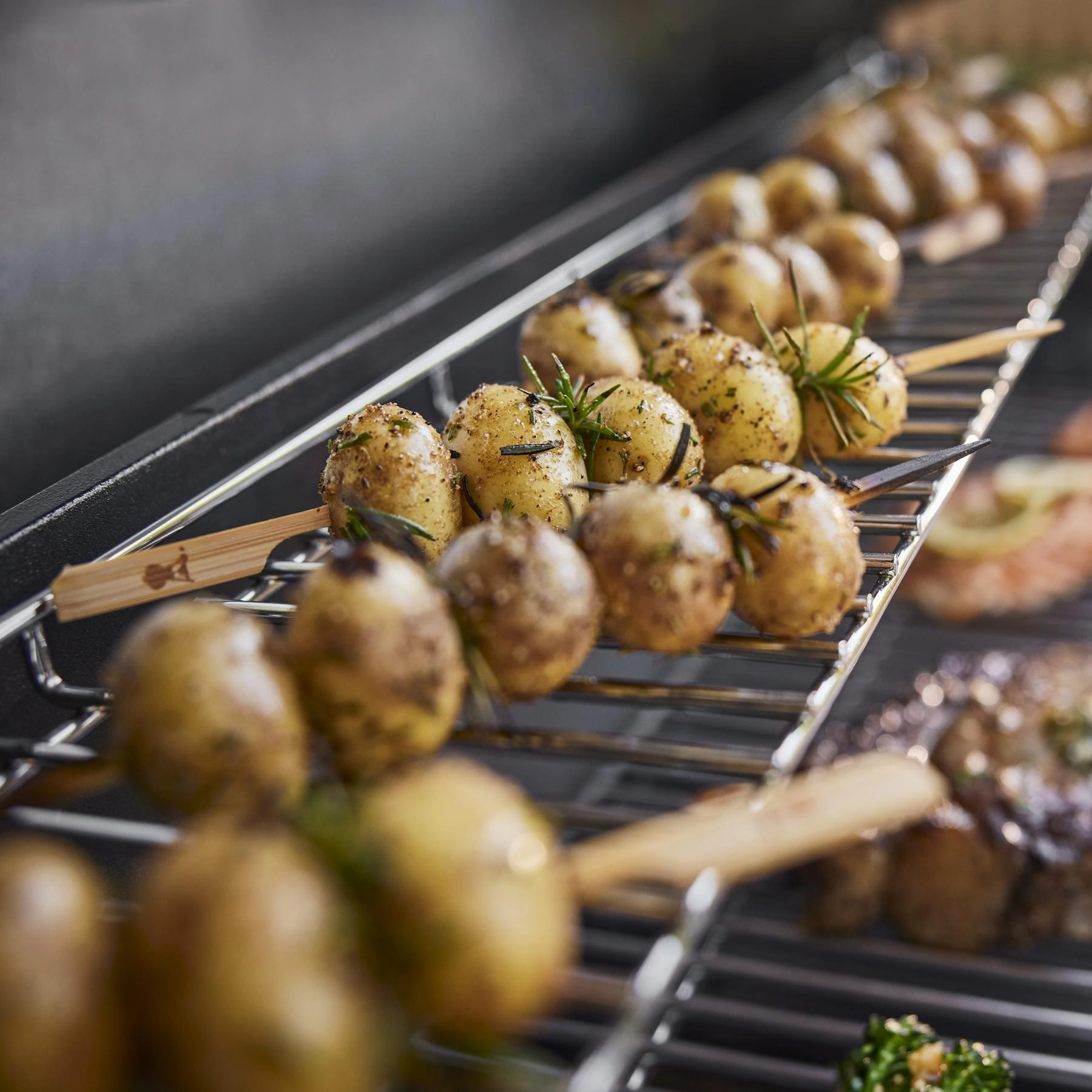 Weber 1500539 Genesis S-415 Gas Grill (Liquid Propane) - Stainless Steel