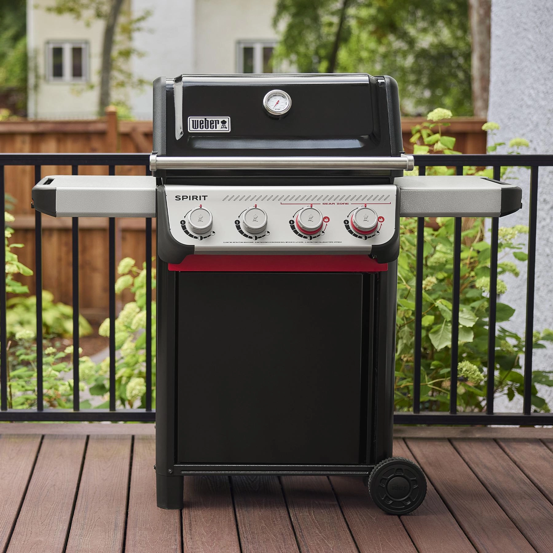 Weber 1500780 Spirit E-425 Gas Grill (Liquid Propane) - Black