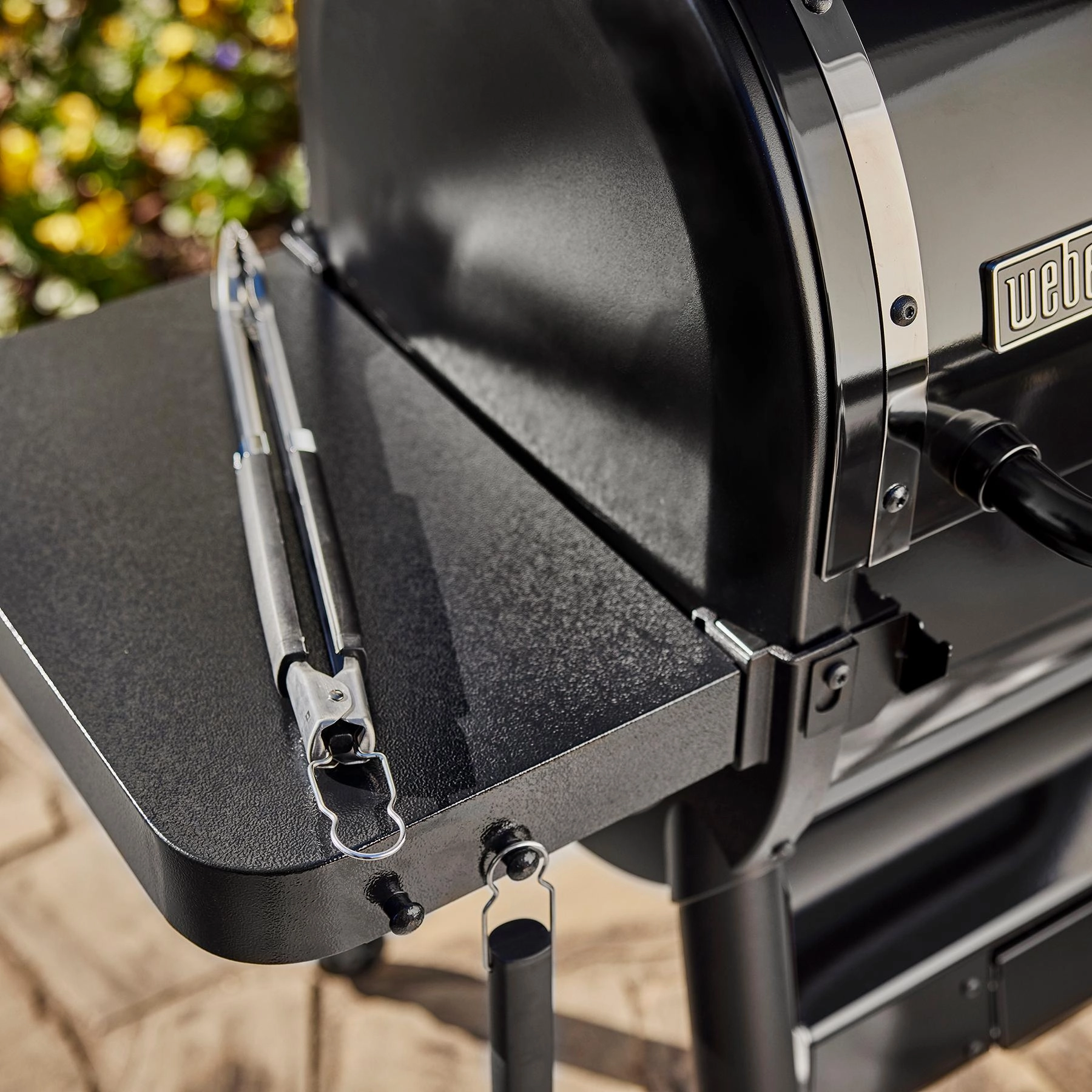 Weber 23722001 Smokefire Sear  Elx6 Wood Fired Pellet Grill - Black