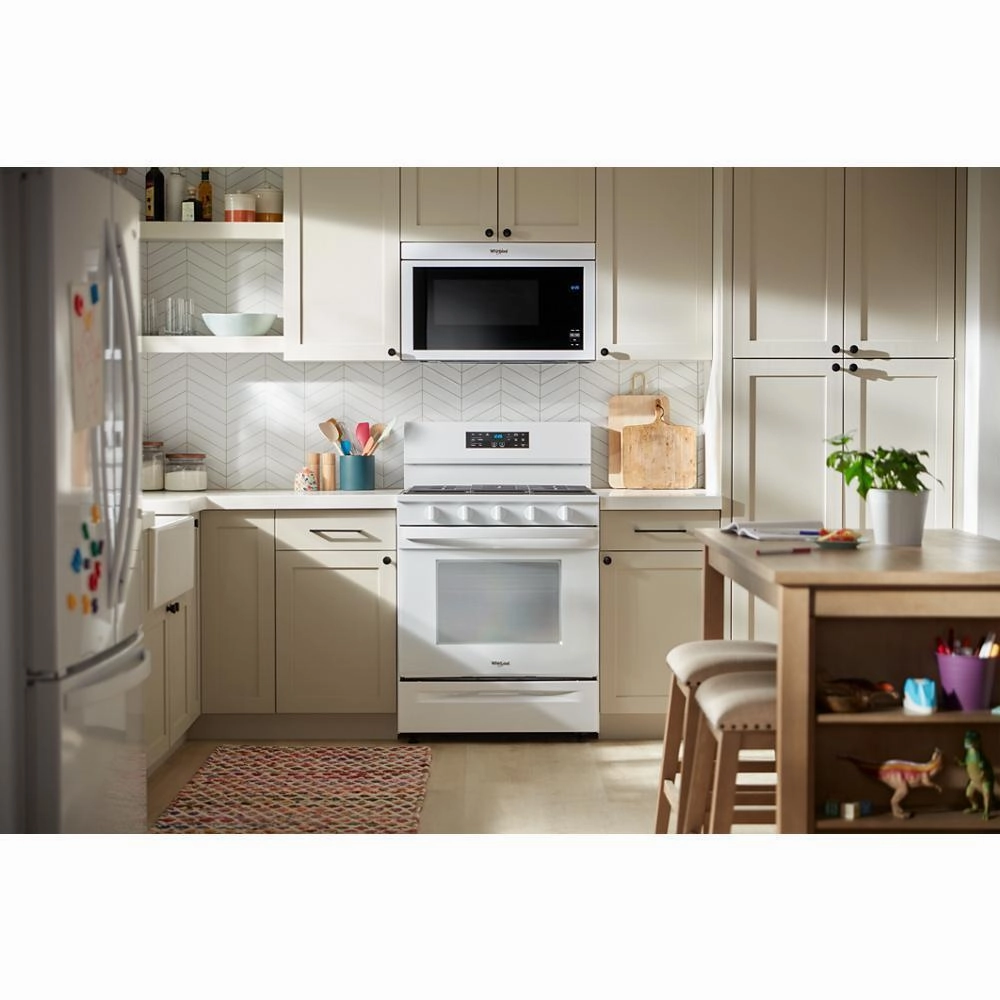 Whirlpool WFGS5030RW 30-Inch Gas Range With Air Cooking Technology, No Preheat Air Fry And Air Baking And Self Clean