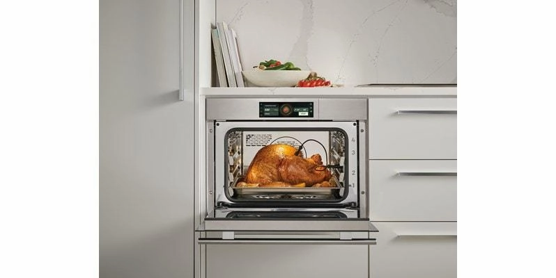 Wolf CSOP2450TEST 24" E Series Transitional Convection Steam Oven - Plumbed