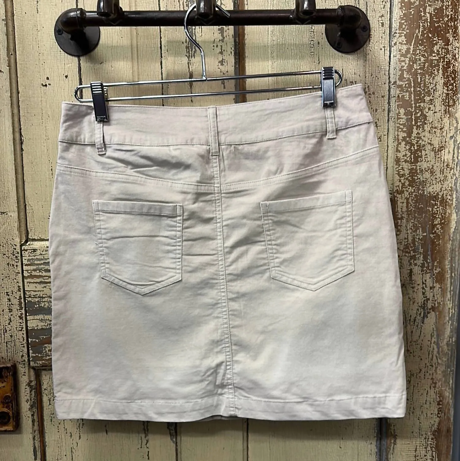 Women's Suede Skort In Stone